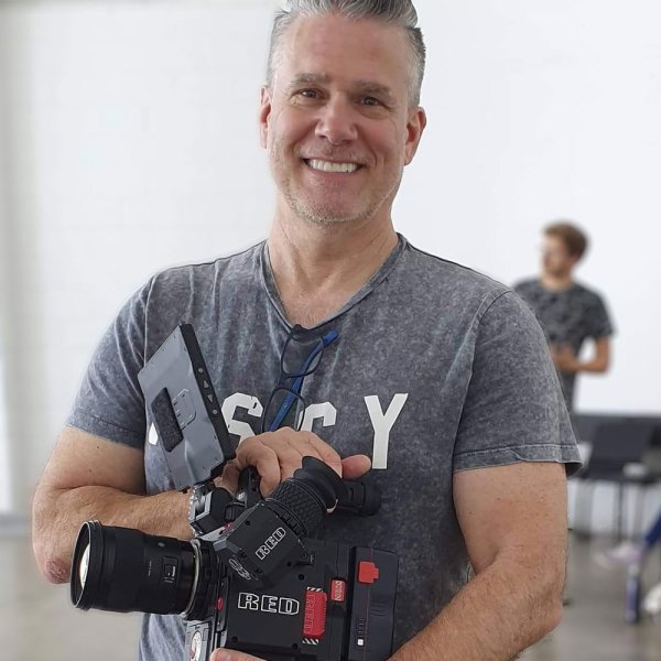 Simon Reynolds - Videographer & Content Creator