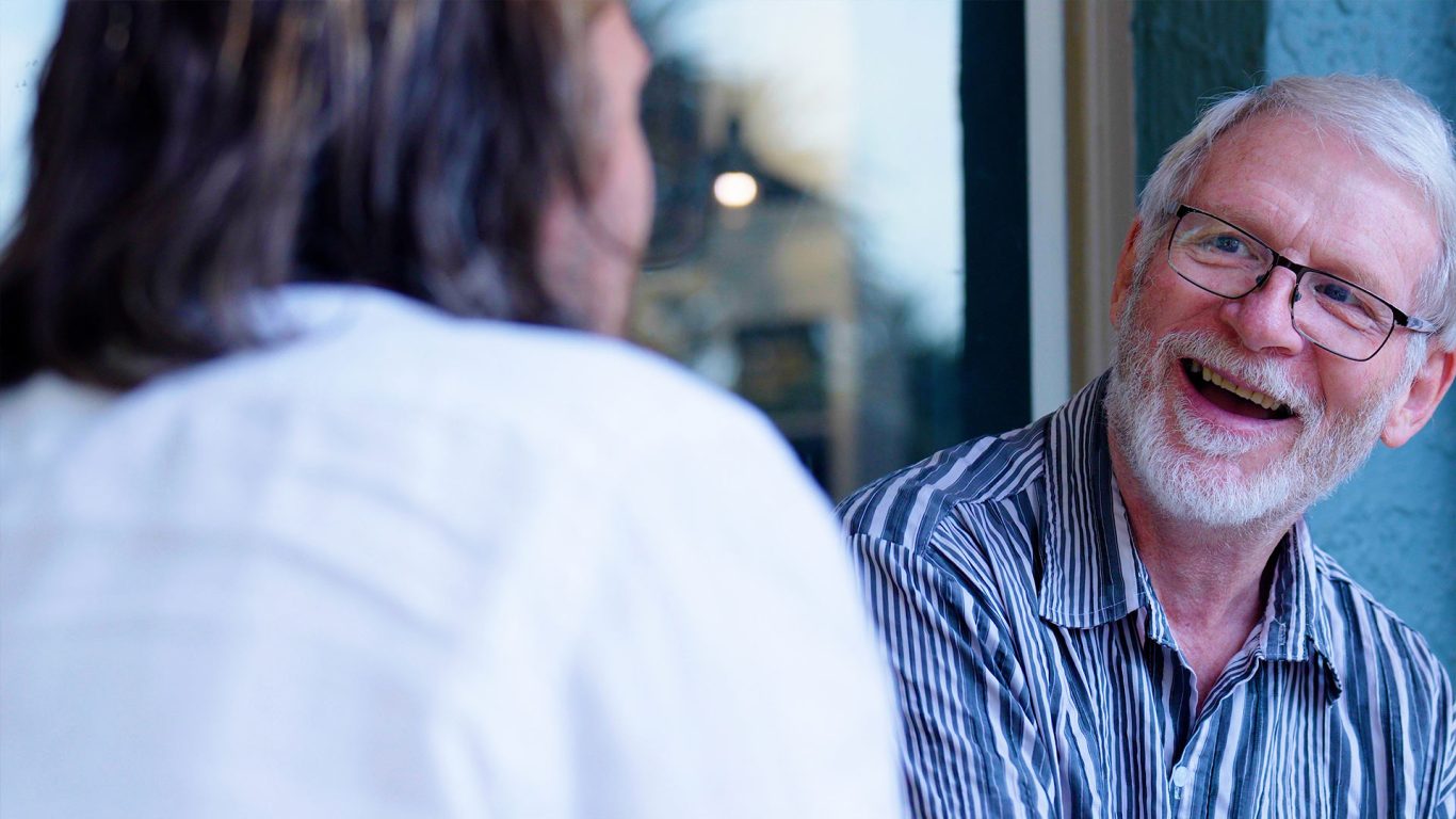 Welcoming Dr Robin Youngson: A Groundbreaking Trauma Specialist and Trustee of Kiwis For Good